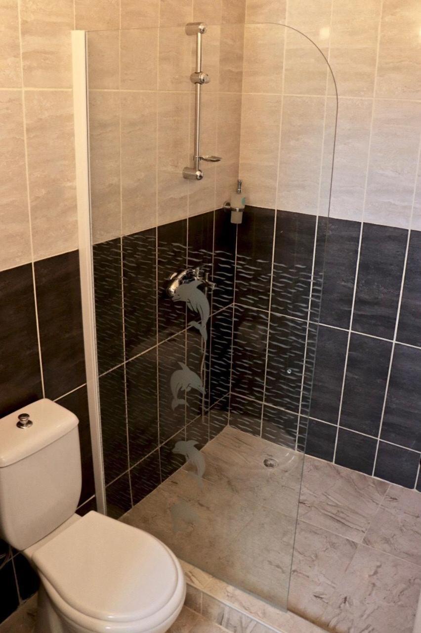 Meryem'S Hotel Agios Epiktitos Ngoại thất bức ảnh